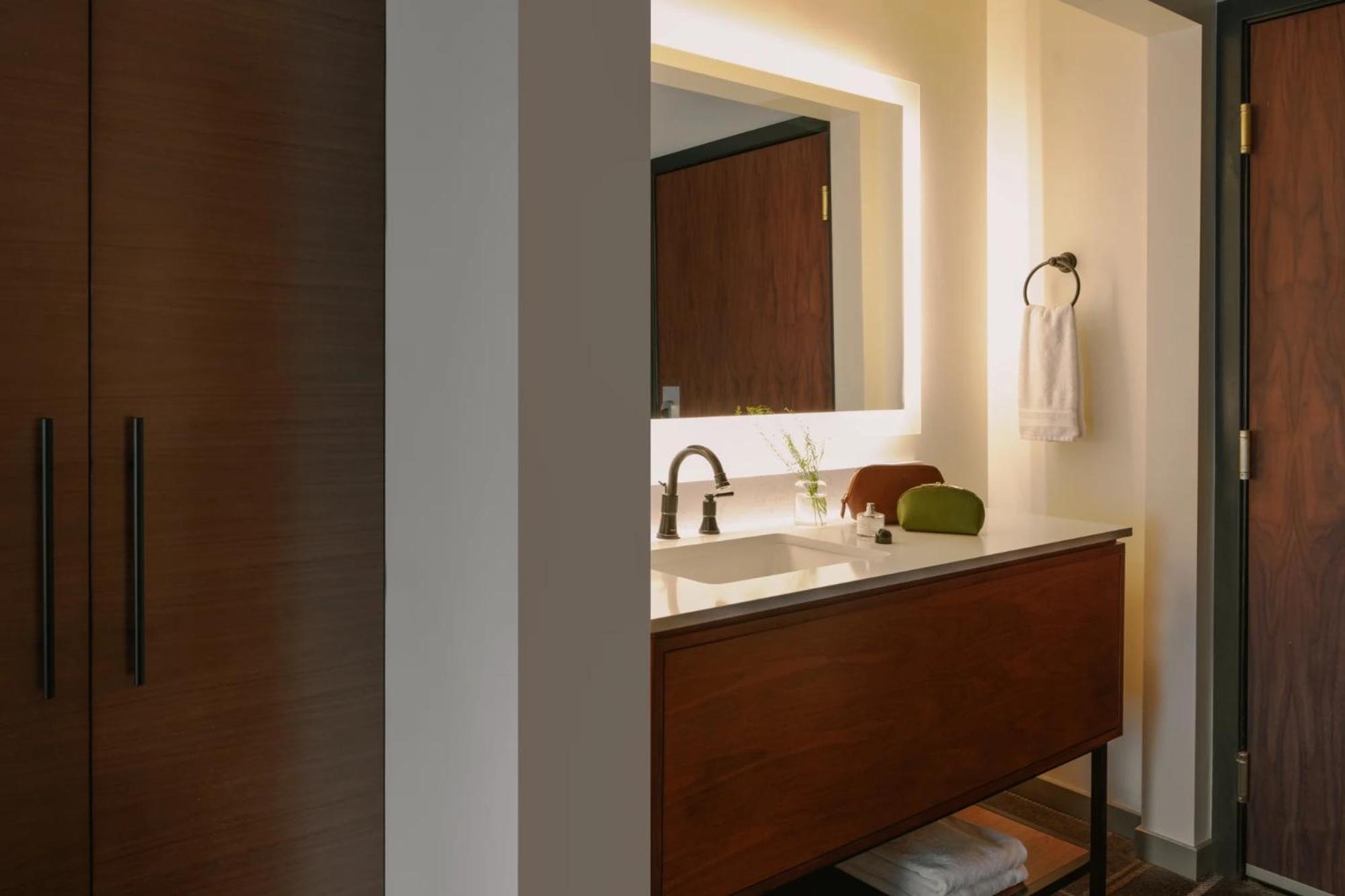 Found Hotel, Santa Monica Hotel